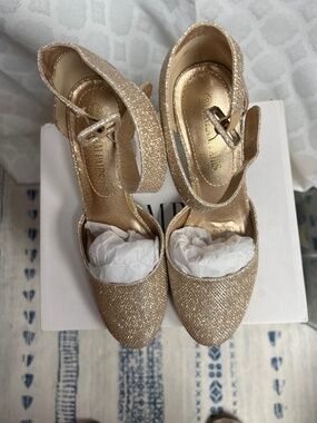Gold high heel